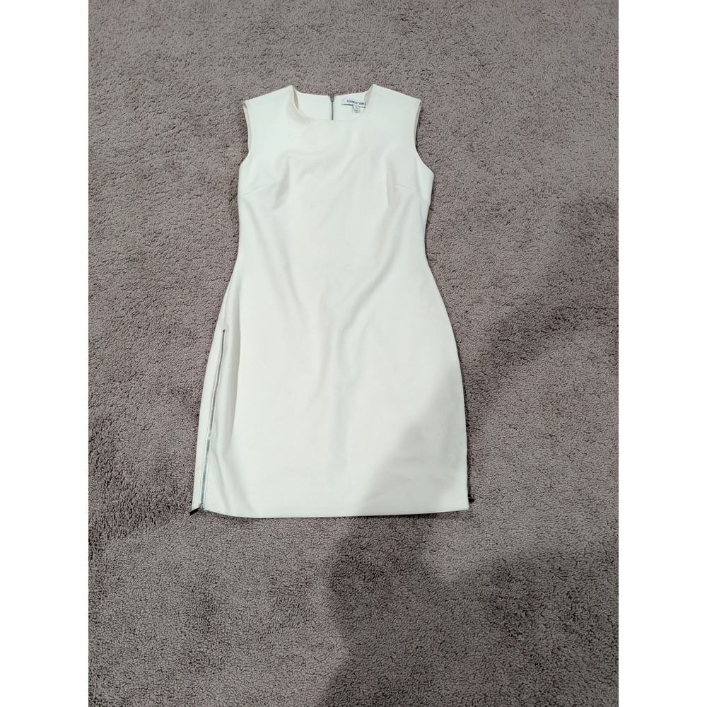 Elizabeth and James White Sleeveless Side Zip Shift Dress Size‎ 10